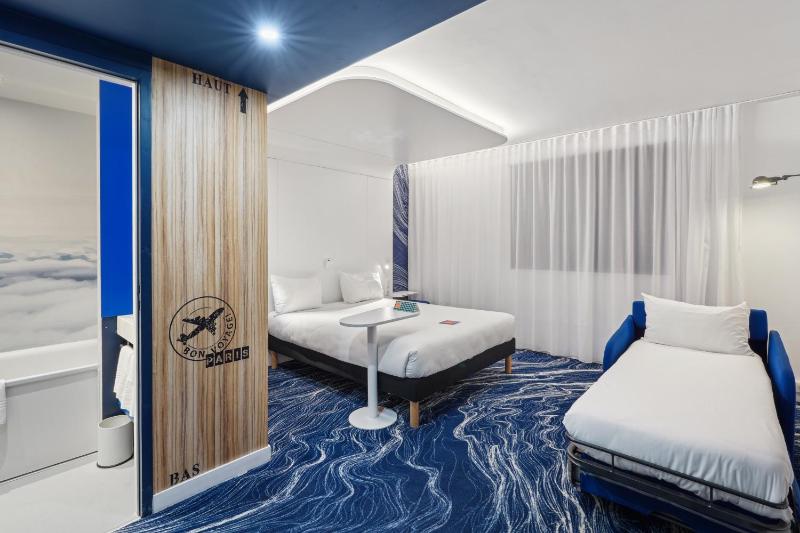 Triple Room image 3
