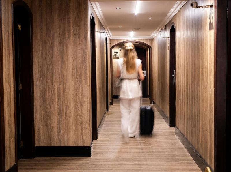 HM Hotel - image 3