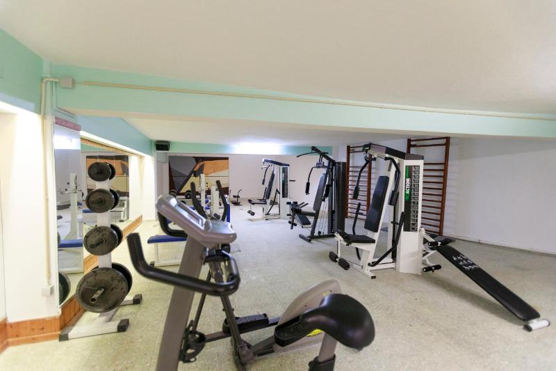 Clube Maria Luisa - image 16