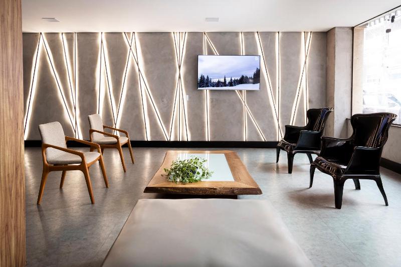HM Hotel - image 5
