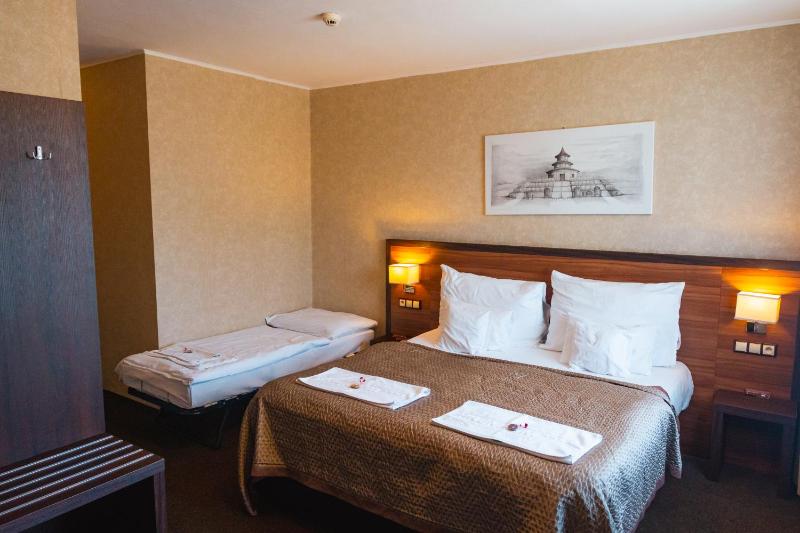 Comfort Triple Room image 2