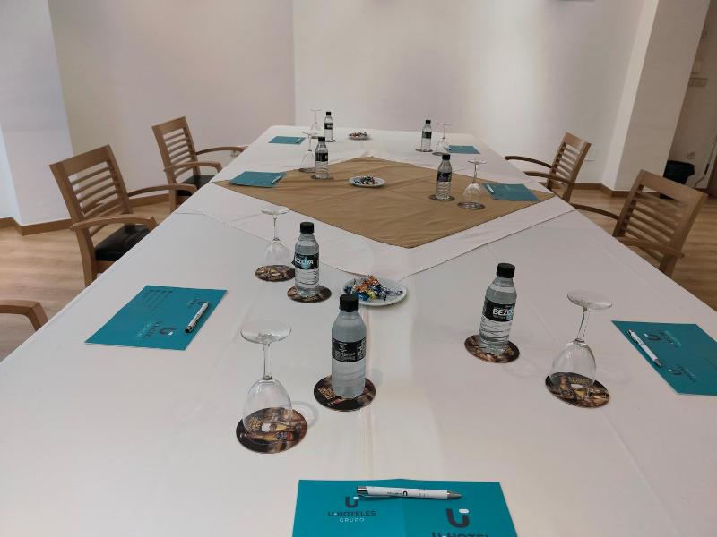 U Hotel Ogalia Vigo - image 13