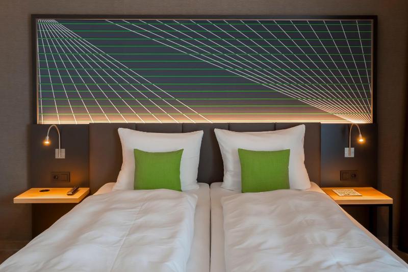 Superior Double Room image 3