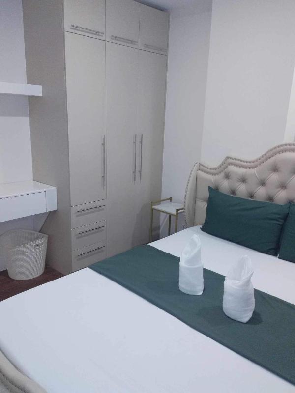 Matina Enclaves 2BR with Wifi Near SM Mall - image 26