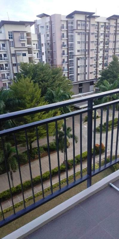 Matina Enclaves 2BR with Wifi Near SM Mall - image 24