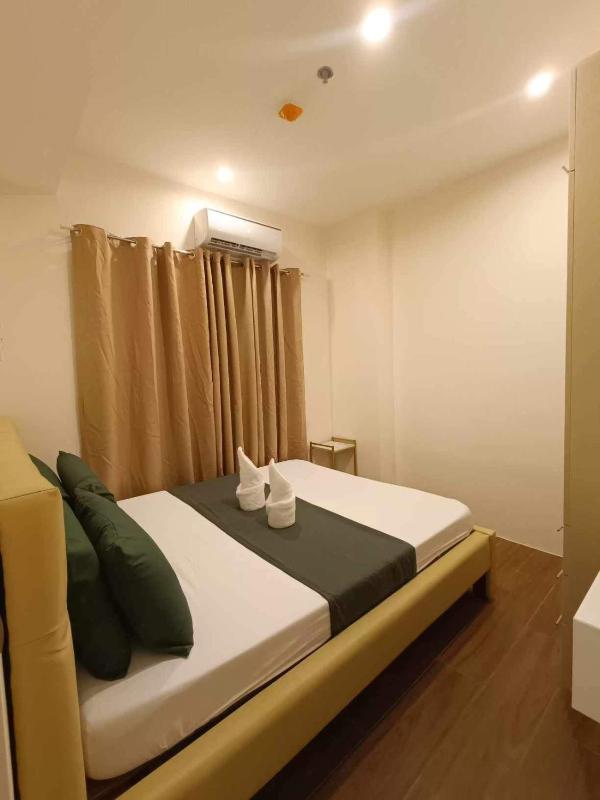 Matina Enclaves 2BR with Wifi Near SM Mall - image 34