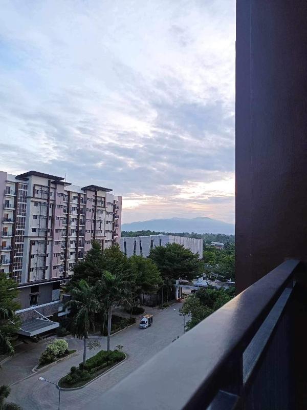 Matina Enclaves 2BR with Wifi Near SM Mall - image 13