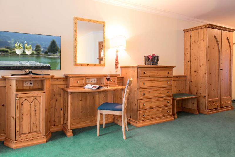 Standard Double Room image 1