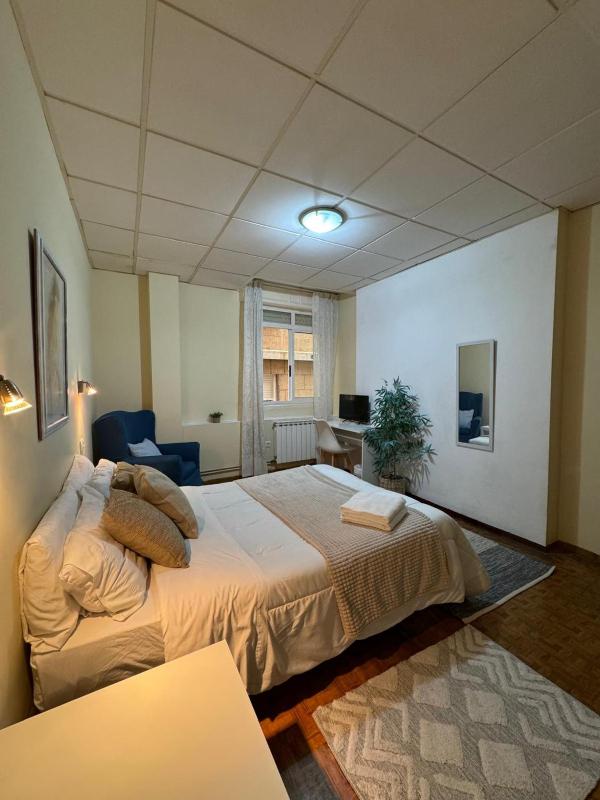 Hostal Real - image 22