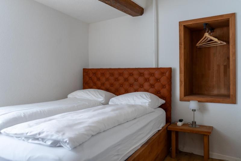 Single Room image 4