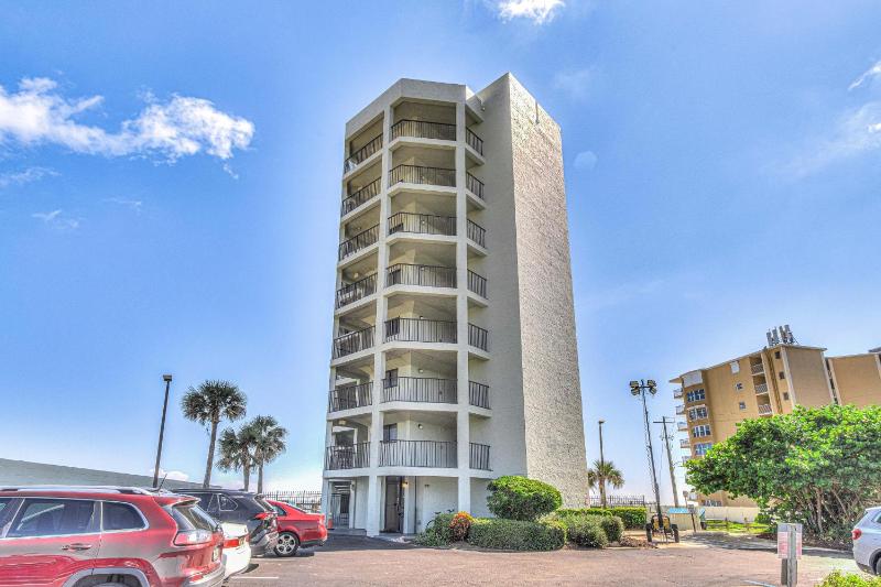 Ocean Trillium 803 - A 1 Bedroom Condo With Beautiful Ocean Views - image 17