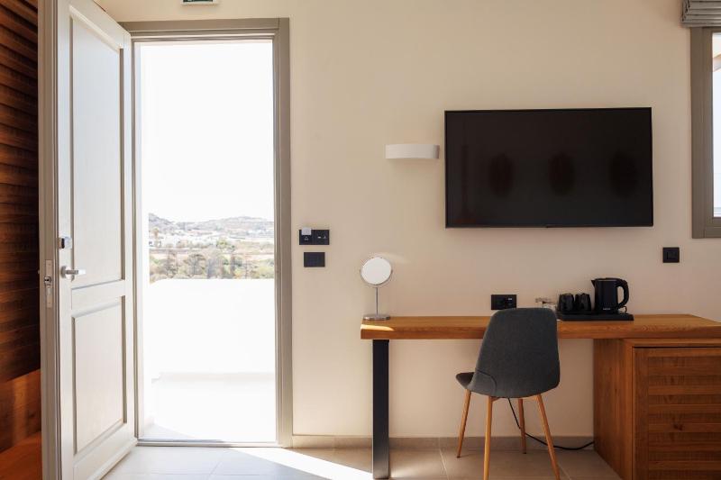 Kouros Blanc Resort & Suites - image 44