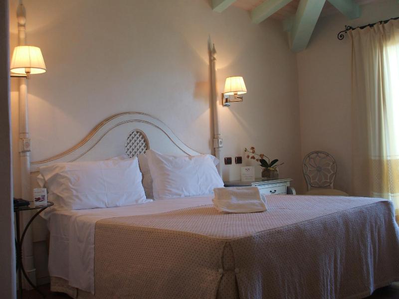 Double Room (1 Adult) image 4