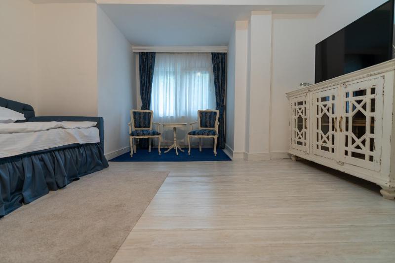 Standard Apartment image 1