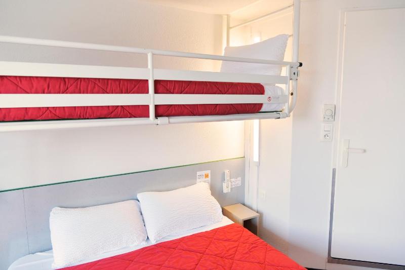 Triple Room image 1