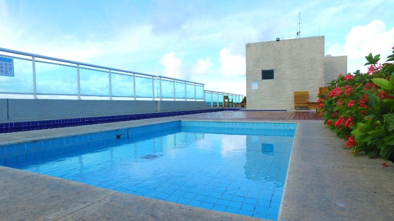 Apto Beira Mar JTR - 3 Quartos - Piscina - Cobertura - Churrasqueira - image 9
