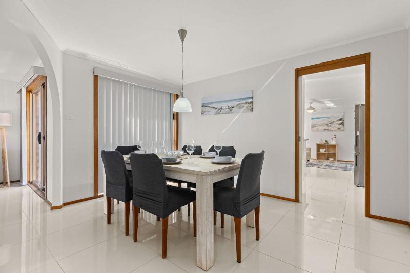 Colloden Beach House by Experience Jervis Bay - image 16