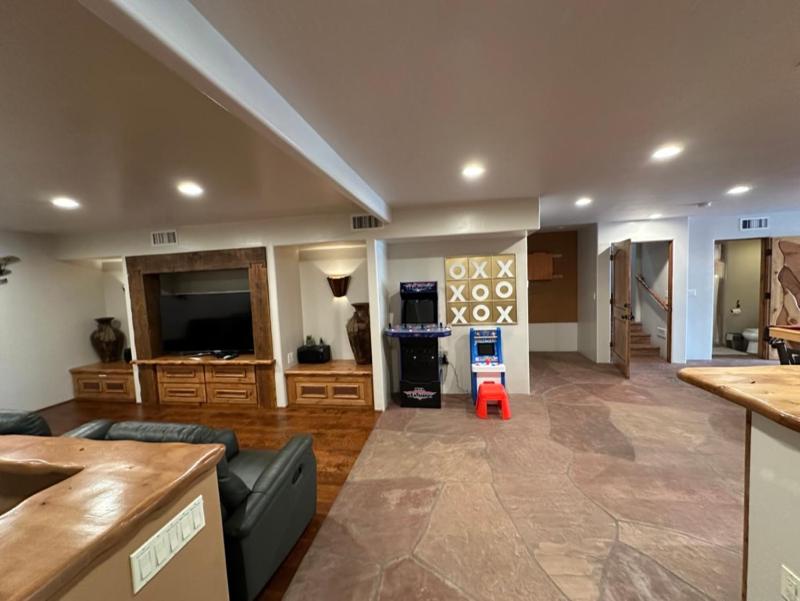 Spectacular Sedona Destination with Pool & Spa - image 21