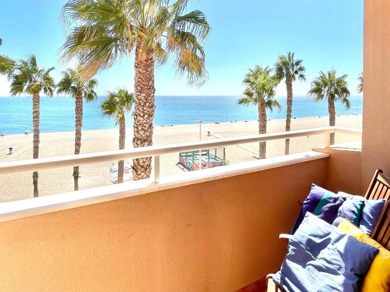 Apartment in Roquetas near Beaches - image 18
