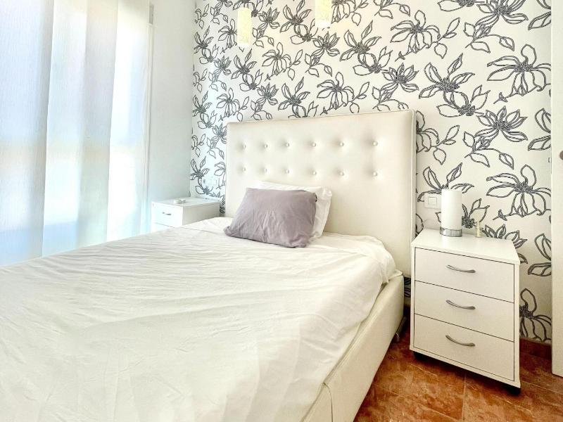 Apartment in Roquetas near Beaches - image 22