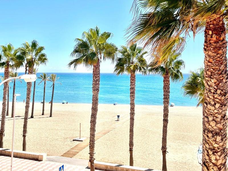 Apartment in Roquetas near Beaches - image 19