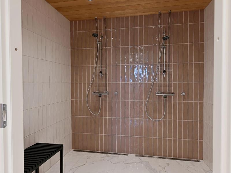 Holiday Cabin Northern Highlight next to Reindeer Farm Outdoor Hot Tub with fee Skiroom included - image 15