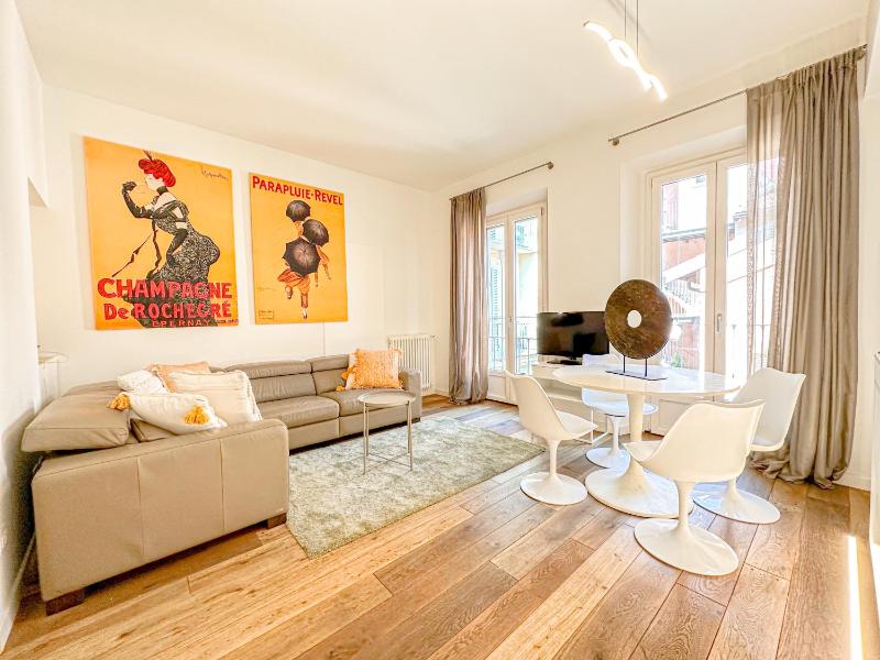 Montenapoleone Luxury Suite - image 14
