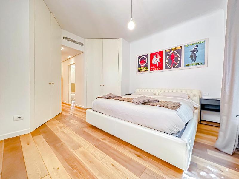 Montenapoleone Luxury Suite - image 7
