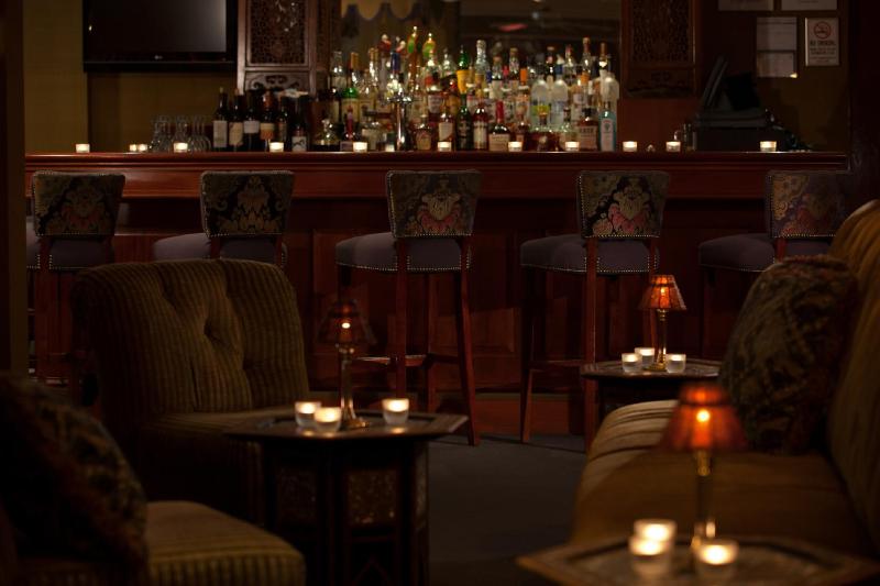Hotel Lombardy - image 11