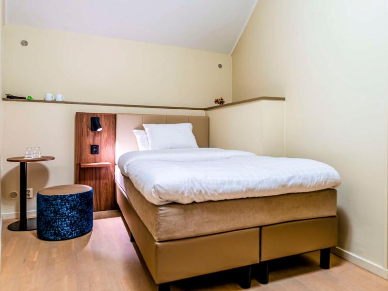 Economy Single Room with No Window image 3