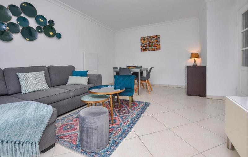 1 Bedroom Gorgeous Apartment In Antibes - image 16