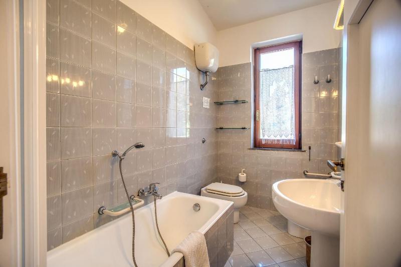 Villa Solaria with Private Pool - image 3