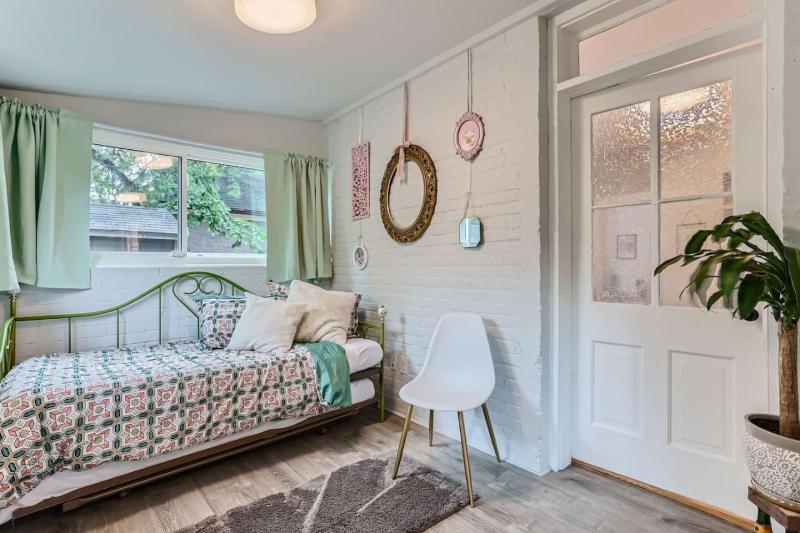 Updated Victorian Home in SoBo - image 25