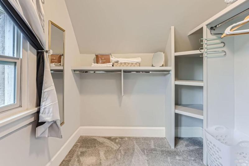 Updated Victorian Home in SoBo - image 26