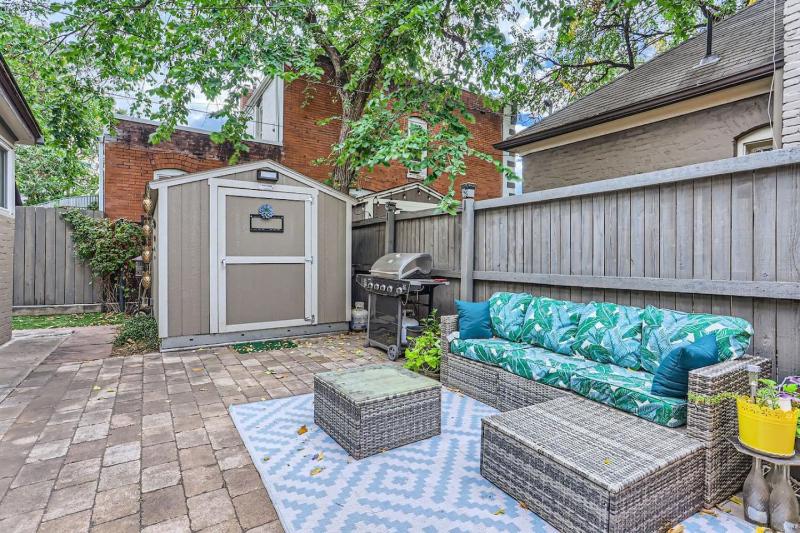 Updated Victorian Home in SoBo - image 27