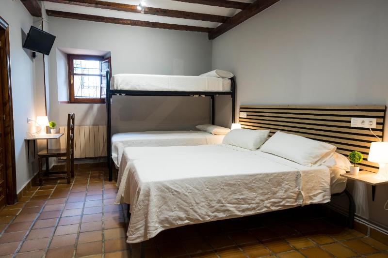 Twin Room - Disability Access image 1