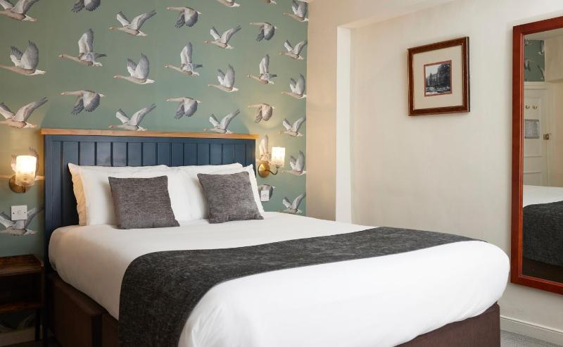 Double Room image 1