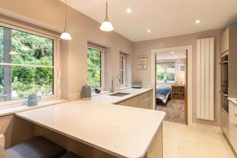 Host & Stay - Clearmount Cottage - image 24