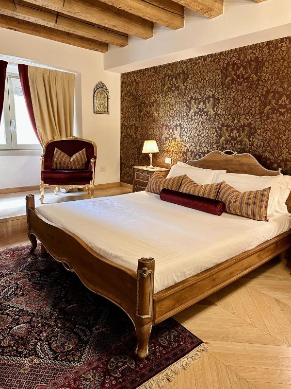 The Ambassador Apartment by Palazzo Monga - image 6