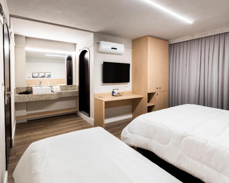 HM Hotel - image 14