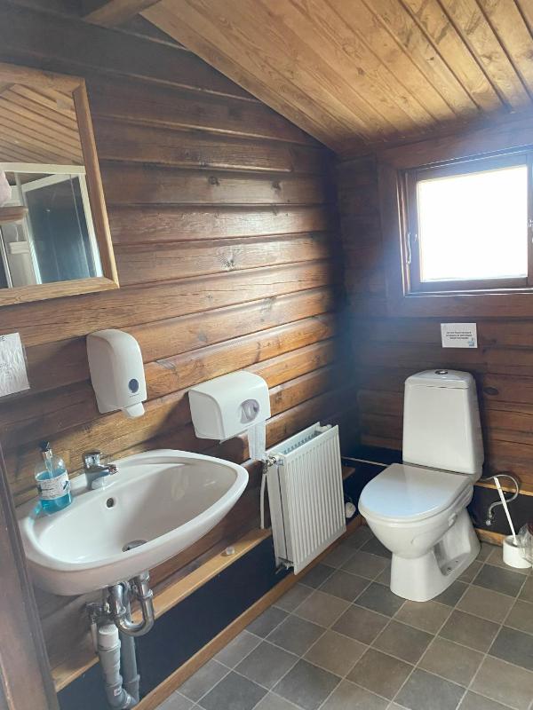 Economy Two-Bedroom Cottage image 3
