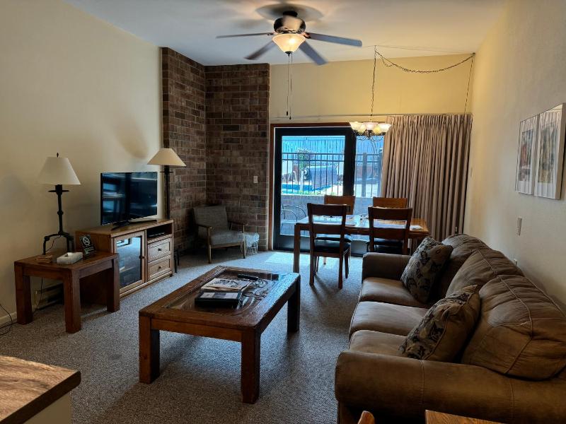 Shadow Mountain Lodge - image 46