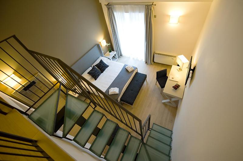 Junior Suite image 3