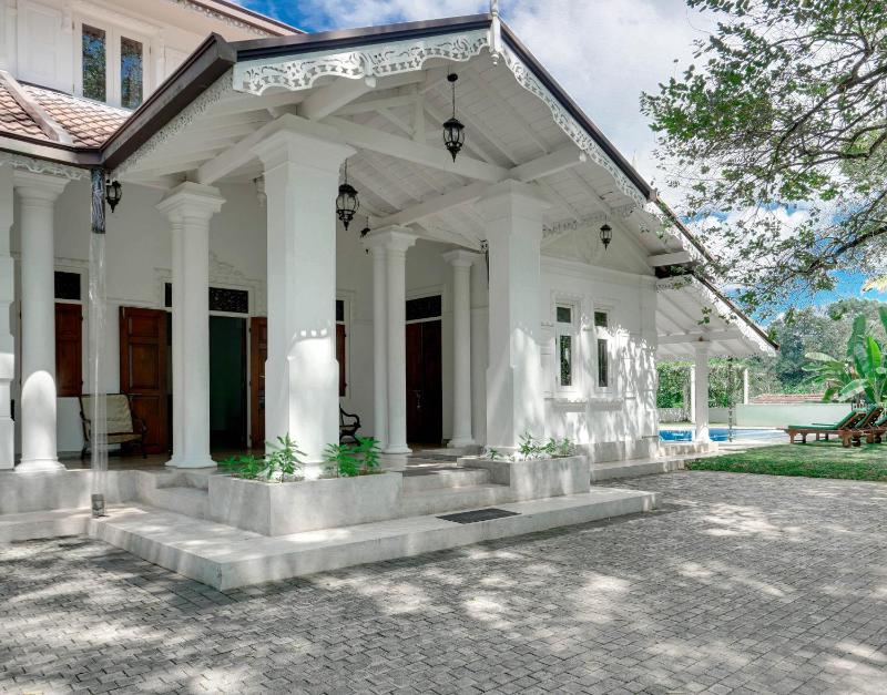 Tara Garden Sri Lanka - luxury colonial villa - image 46