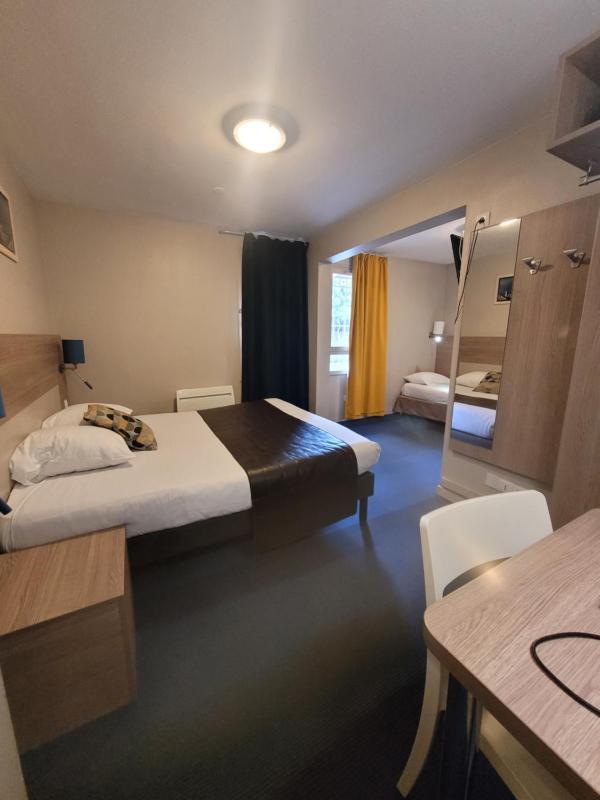 Triple Room image 4