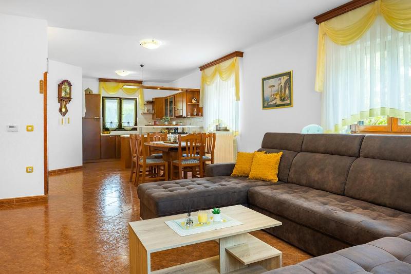 House Ulika - managed by Travel Istria - image 12