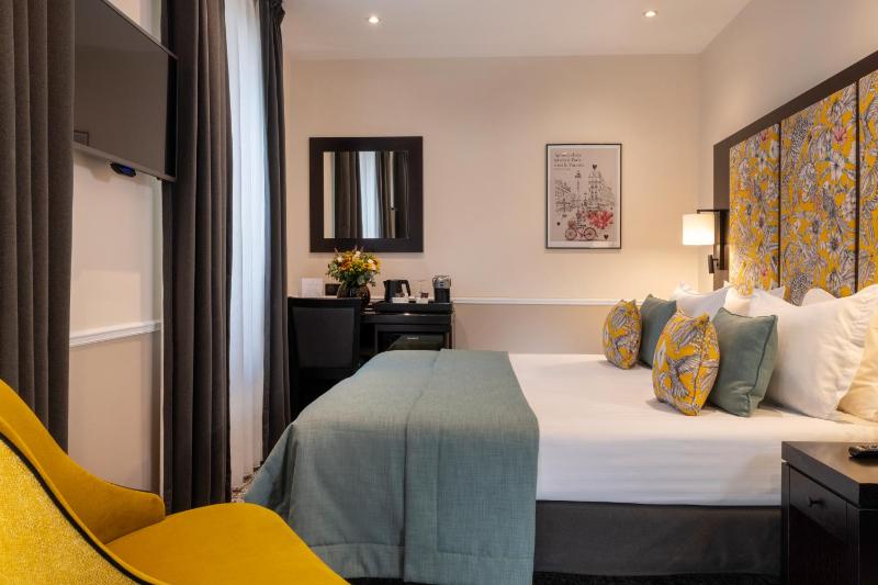 Classic Double Room image 1