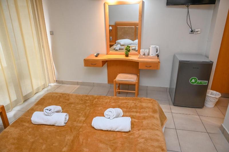 Single Room image 2
