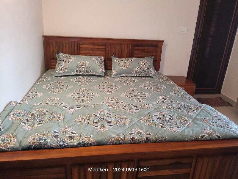 Vintage Valley Home stay - image 23