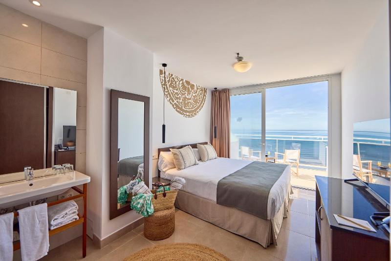 Mandala Double Room Sea View with Terrace image 2